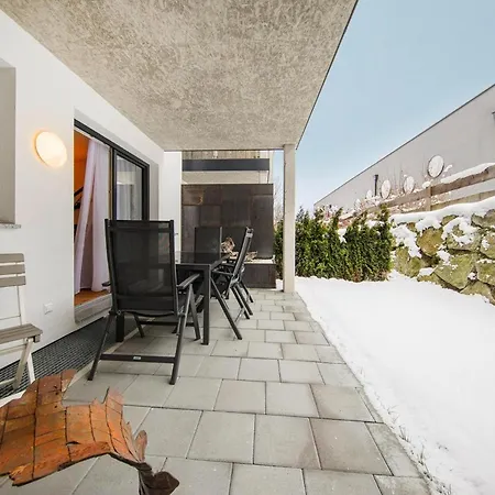 Apartment In The Heart Of Neukirchen Neukirchen am Grossvenediger Exterior photo